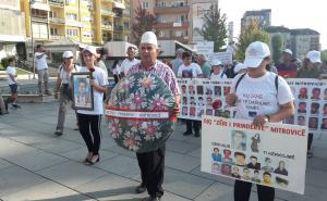 FOTO: AA / "Memorijalni marš" u znak sjećanja više na 1.600 nestalih osoba na Kosovu